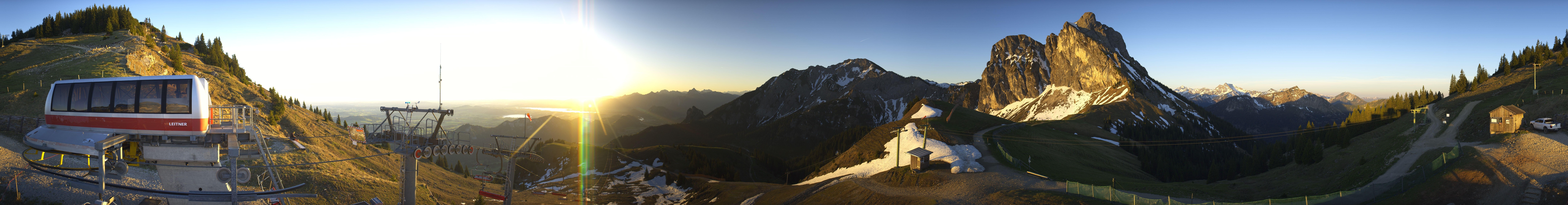 Archiv Foto Webcam Bergstation der Breitenbergbahn