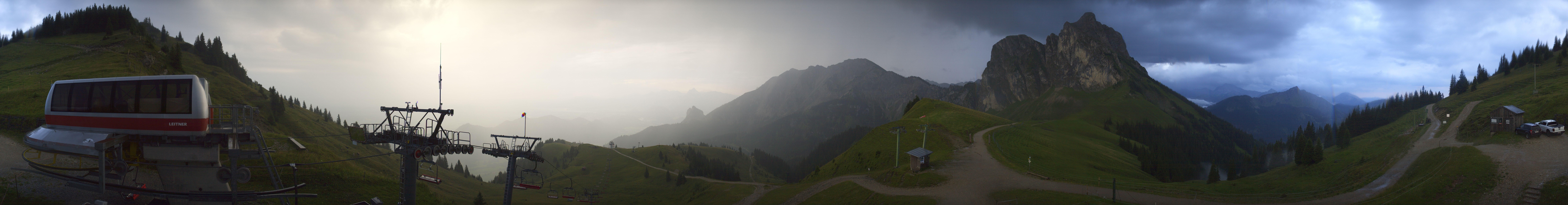 Archiv Foto Webcam Bergstation der Breitenbergbahn