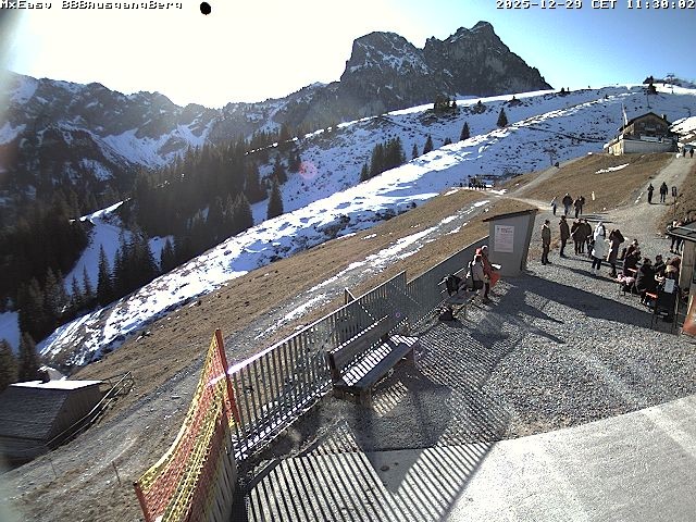 Archiv Foto Webcam Breitenbergbahn: Ausgang Bergstation