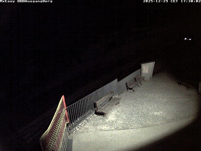 Archiv Foto Webcam Breitenbergbahn: Ausgang Bergstation