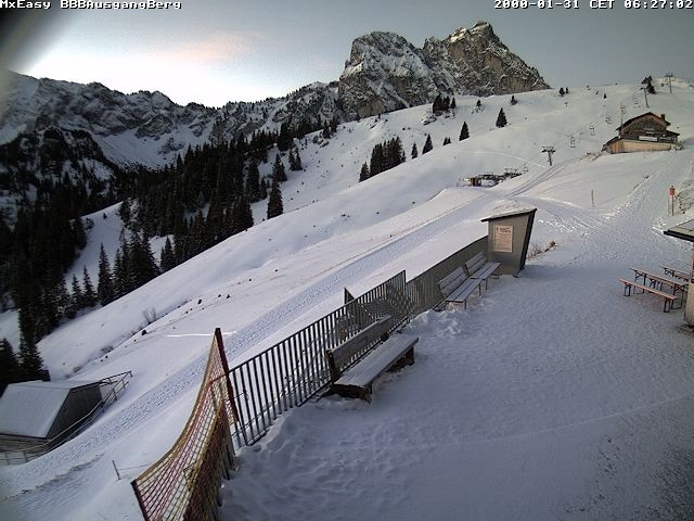 Archiv Foto Webcam Breitenbergbahn: Ausgang Bergstation