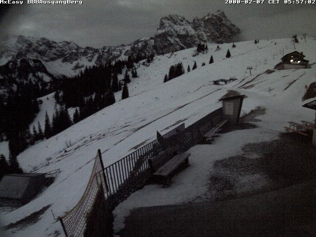 Archiv Foto Webcam Breitenbergbahn: Ausgang Bergstation