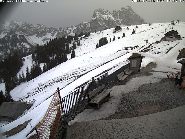 Archiv Foto Webcam Breitenbergbahn: Ausgang Bergstation