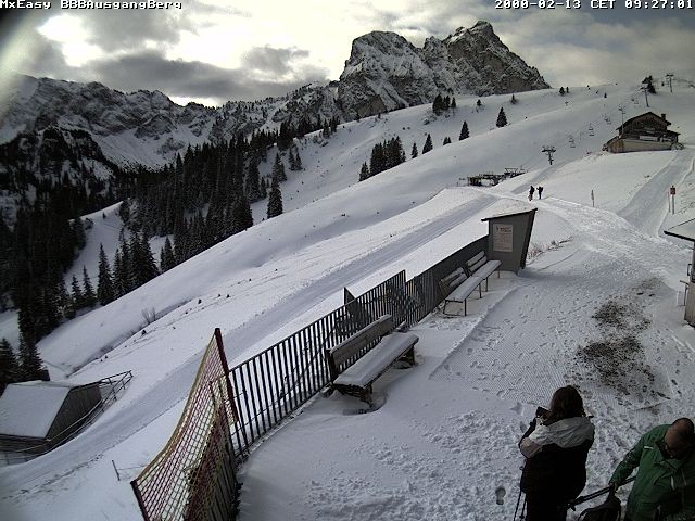 Archived image Webcam Arrival of the Breitenbergbahn cabins