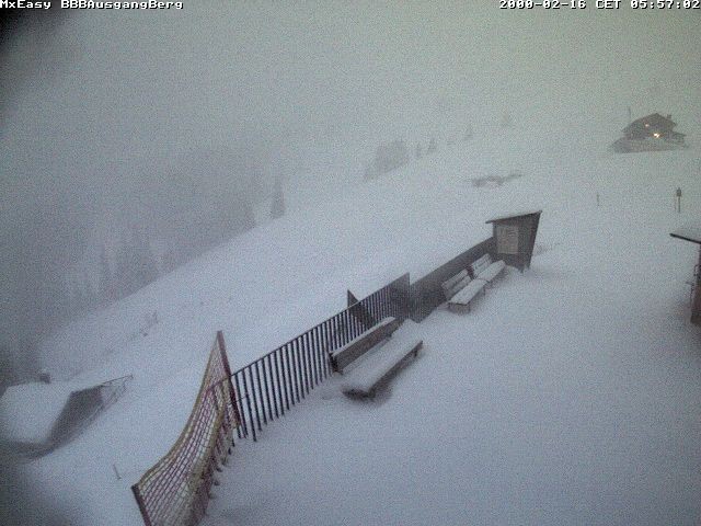 Archiv Foto Webcam Breitenbergbahn: Ausgang Bergstation