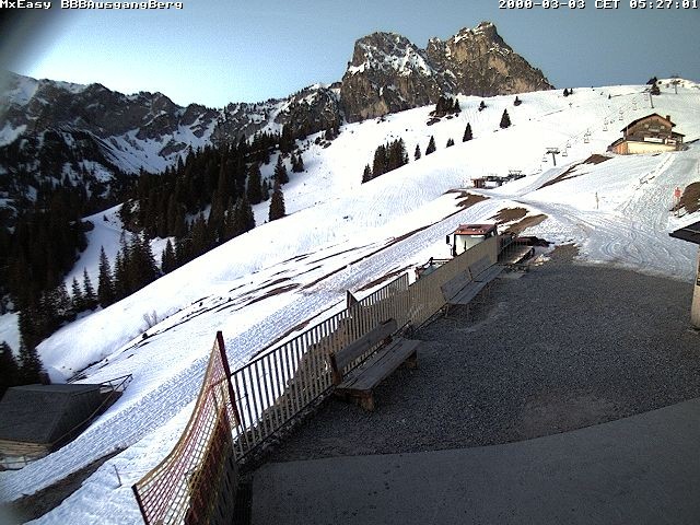 Archiv Foto Webcam Breitenbergbahn: Ausgang Bergstation