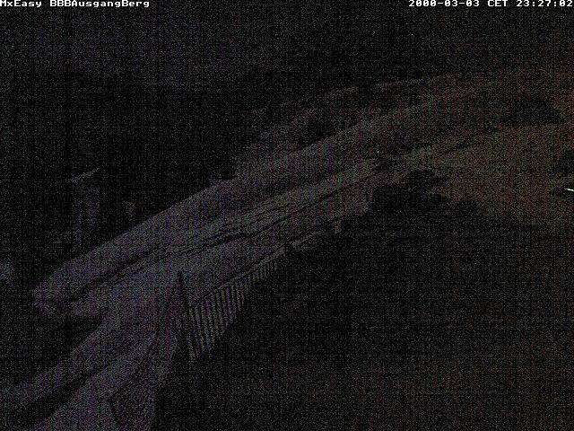 Archived image Webcam Arrival of the Breitenbergbahn cabins