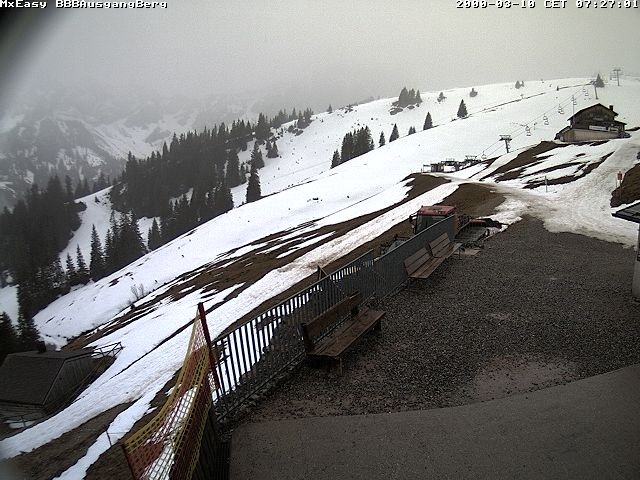 Archiv Foto Webcam Breitenbergbahn: Ausgang Bergstation