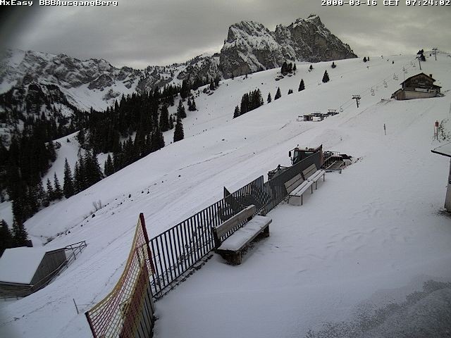 Archiv Foto Webcam Breitenbergbahn: Ausgang Bergstation