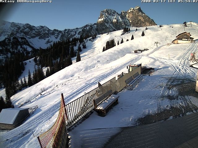 Archiv Foto Webcam Breitenbergbahn: Ausgang Bergstation