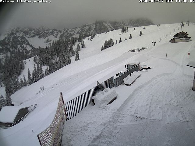 Archiv Foto Webcam Breitenbergbahn: Ausgang Bergstation