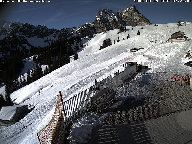 Archiv Foto Webcam Breitenbergbahn: Ausgang Bergstation