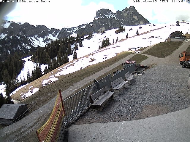 Archiv Foto Webcam Breitenbergbahn: Ausgang Bergstation