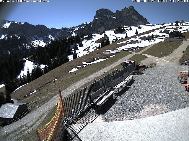 Archiv Foto Webcam Breitenbergbahn: Ausgang Bergstation