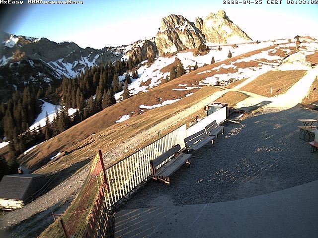 Archiv Foto Webcam Breitenbergbahn: Ausgang Bergstation
