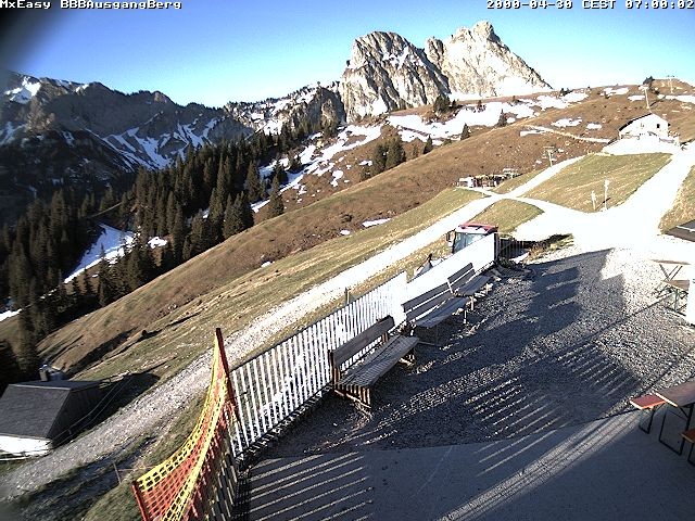 Archiv Foto Webcam Breitenbergbahn: Ausgang Bergstation