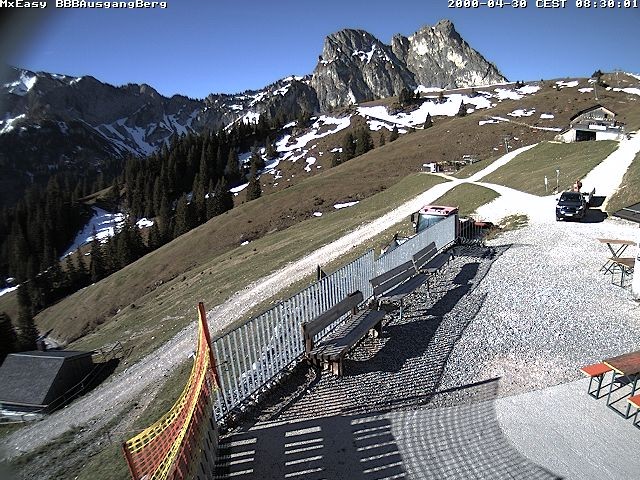 Archiv Foto Webcam Breitenbergbahn: Ausgang Bergstation
