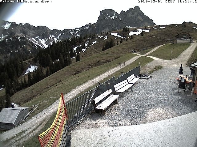 Archiv Foto Webcam Breitenbergbahn: Ausgang Bergstation