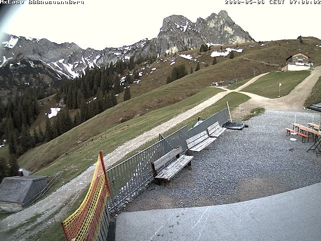Archiv Foto Webcam Breitenbergbahn: Ausgang Bergstation