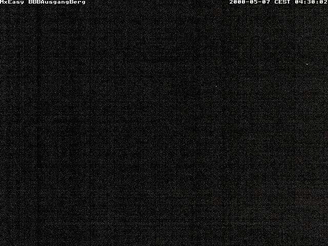 Archived image Webcam Arrival of the Breitenbergbahn cabins