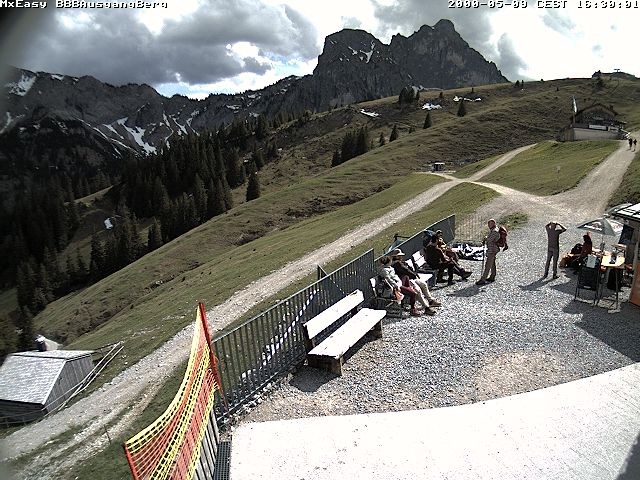 Archiv Foto Webcam Breitenbergbahn: Ausgang Bergstation