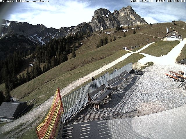 Archiv Foto Webcam Breitenbergbahn: Ausgang Bergstation