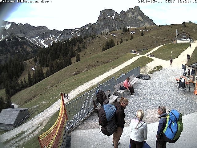 Archiv Foto Webcam Breitenbergbahn: Ausgang Bergstation