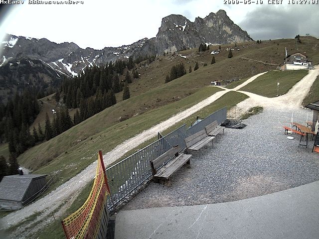 Archiv Foto Webcam Breitenbergbahn: Ausgang Bergstation