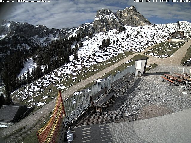 Archiv Foto Webcam Breitenbergbahn: Ausgang Bergstation