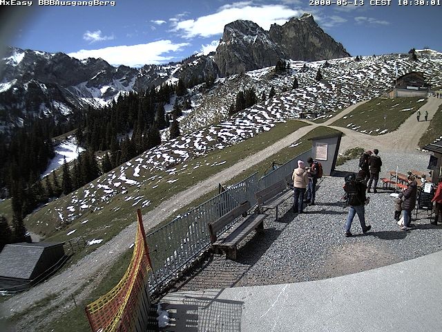 Archiv Foto Webcam Breitenbergbahn: Ausgang Bergstation