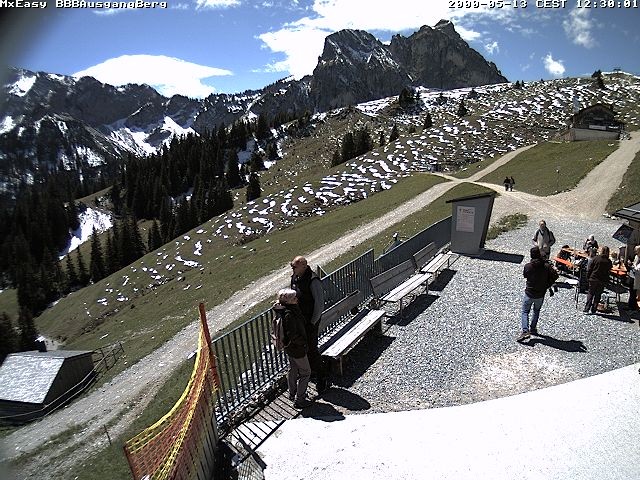 Archiv Foto Webcam Breitenbergbahn: Ausgang Bergstation
