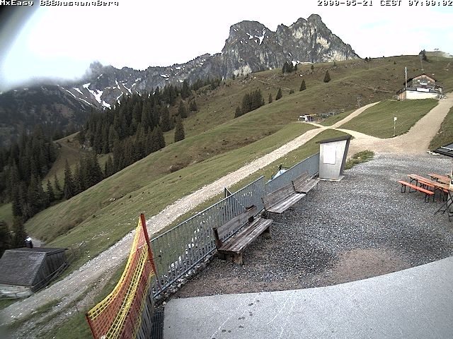 Archiv Foto Webcam Breitenbergbahn: Ausgang Bergstation