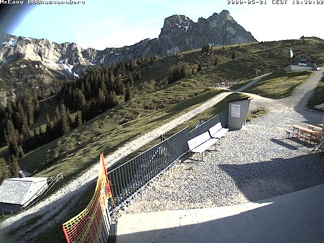 Archiv Foto Webcam Breitenbergbahn: Ausgang Bergstation