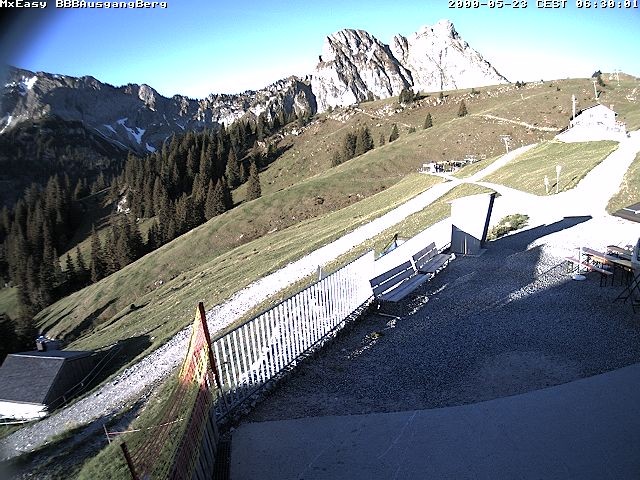 Archiv Foto Webcam Breitenbergbahn: Ausgang Bergstation