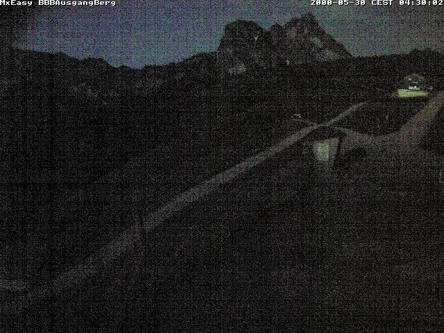 Archived image Webcam Arrival of the Breitenbergbahn cabins