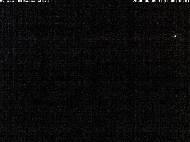 Archived image Webcam Arrival of the Breitenbergbahn cabins