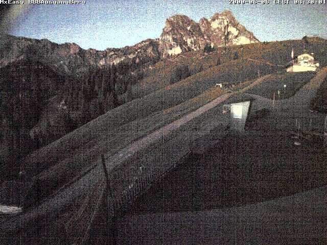 Archiv Foto Webcam Breitenbergbahn: Ausgang Bergstation