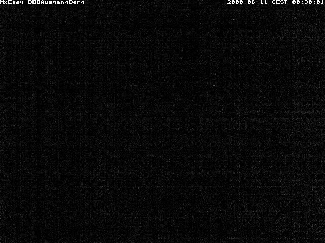 Archived image Webcam Arrival of the Breitenbergbahn cabins