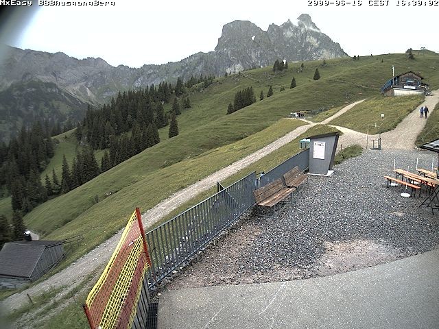 Archiv Foto Webcam Breitenbergbahn: Ausgang Bergstation