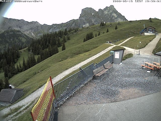 Archiv Foto Webcam Breitenbergbahn: Ausgang Bergstation