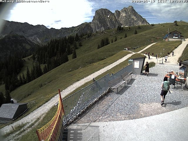 Archiv Foto Webcam Breitenbergbahn: Ausgang Bergstation