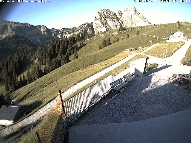 Archiv Foto Webcam Breitenbergbahn: Ausgang Bergstation