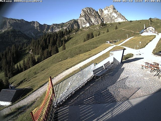 Archiv Foto Webcam Breitenbergbahn: Ausgang Bergstation