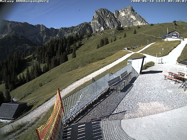Archiv Foto Webcam Breitenbergbahn: Ausgang Bergstation