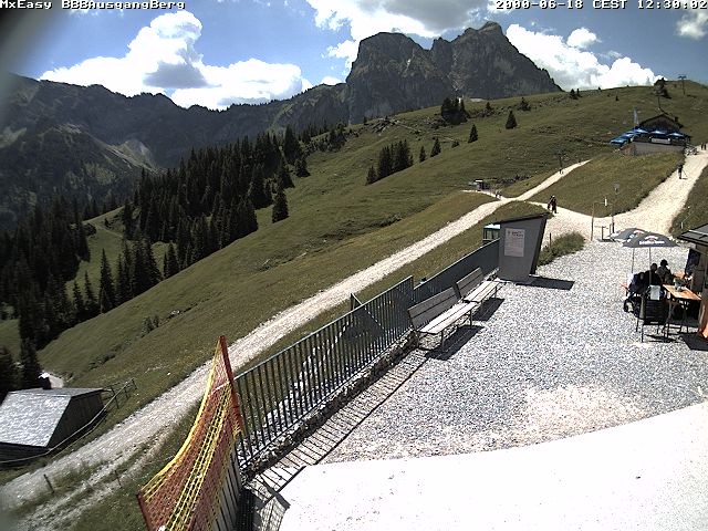 Archiv Foto Webcam Breitenbergbahn: Ausgang Bergstation
