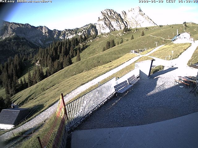 Archiv Foto Webcam Breitenbergbahn: Ausgang Bergstation
