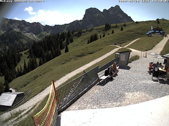 Archiv Foto Webcam Breitenbergbahn: Ausgang Bergstation