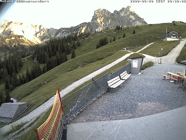 Archiv Foto Webcam Breitenbergbahn: Ausgang Bergstation