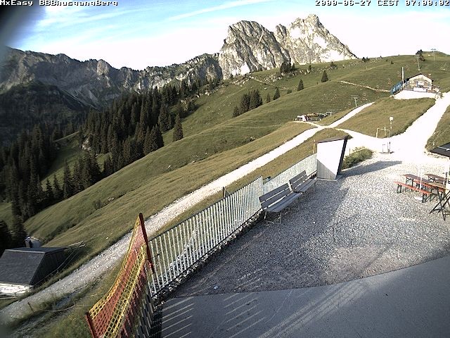 Archiv Foto Webcam Breitenbergbahn: Ausgang Bergstation