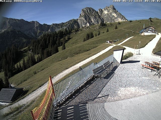 Archiv Foto Webcam Breitenbergbahn: Ausgang Bergstation